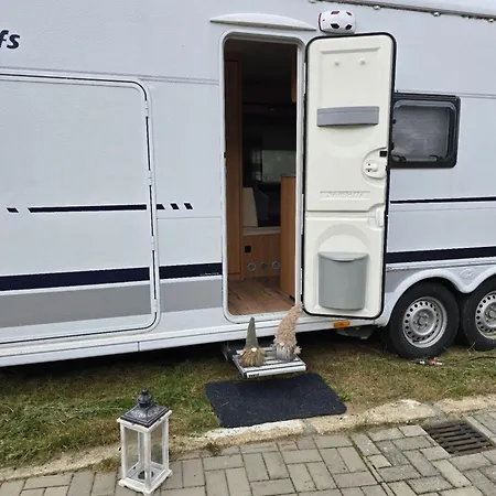 Kemping Rosenzauber Caravan *